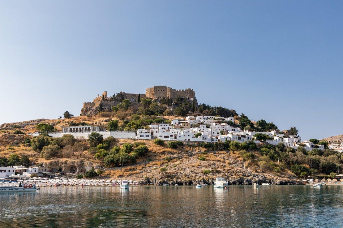 The 12 Best Hotels in Lindos, Rhodes (2024 update)