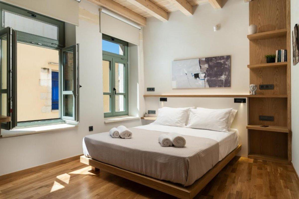 ontas ik18 is in the best luxury villas chania has to offer