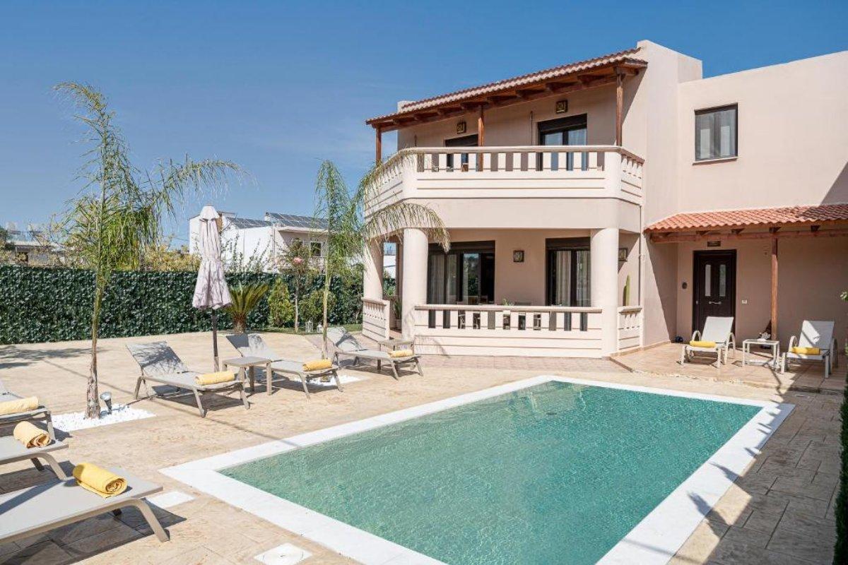 villa fanouris is one of the best luxury villas in crete chania