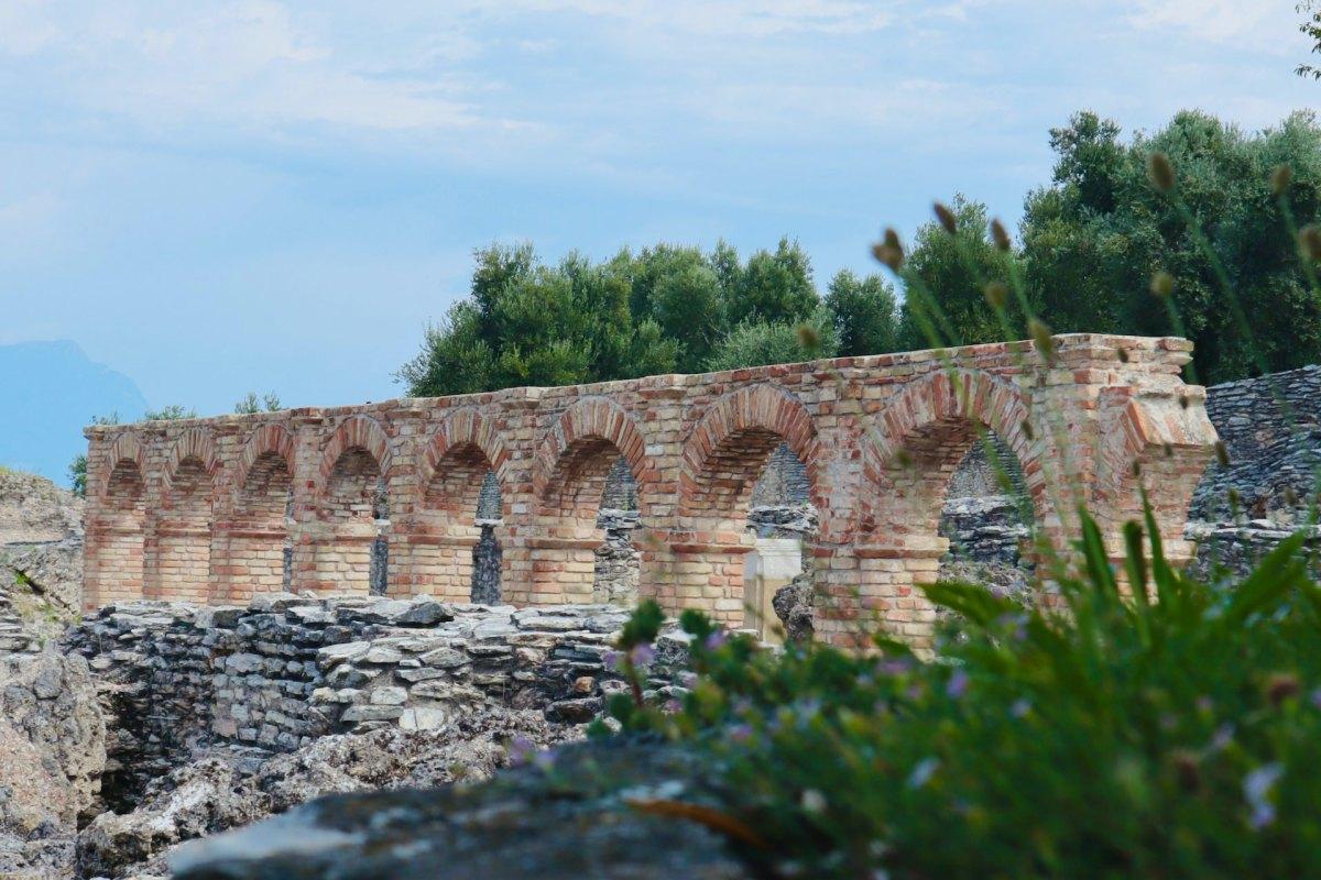 roman villa in sirmione