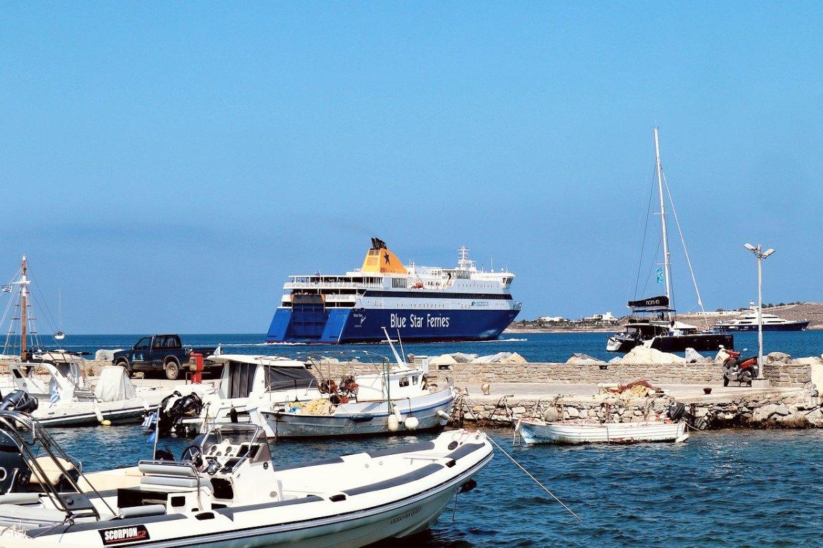 getting to paros by ferry