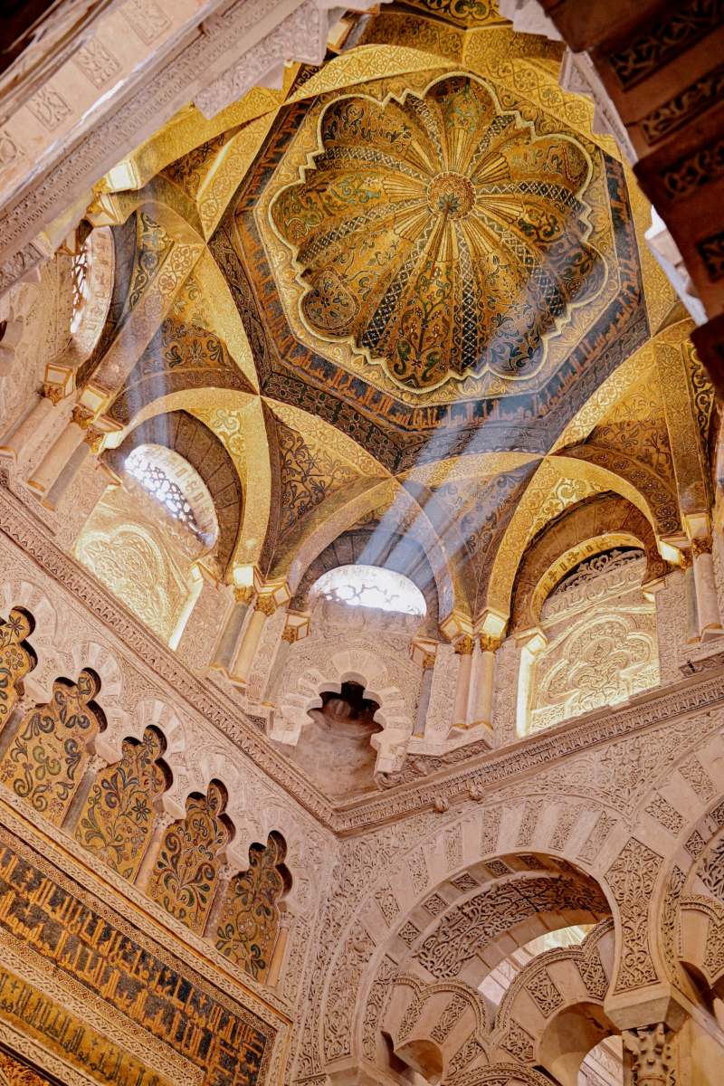 inside the mezquita