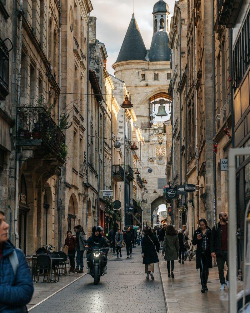 exploring the old town is in the best things to do in bordeaux in the winter