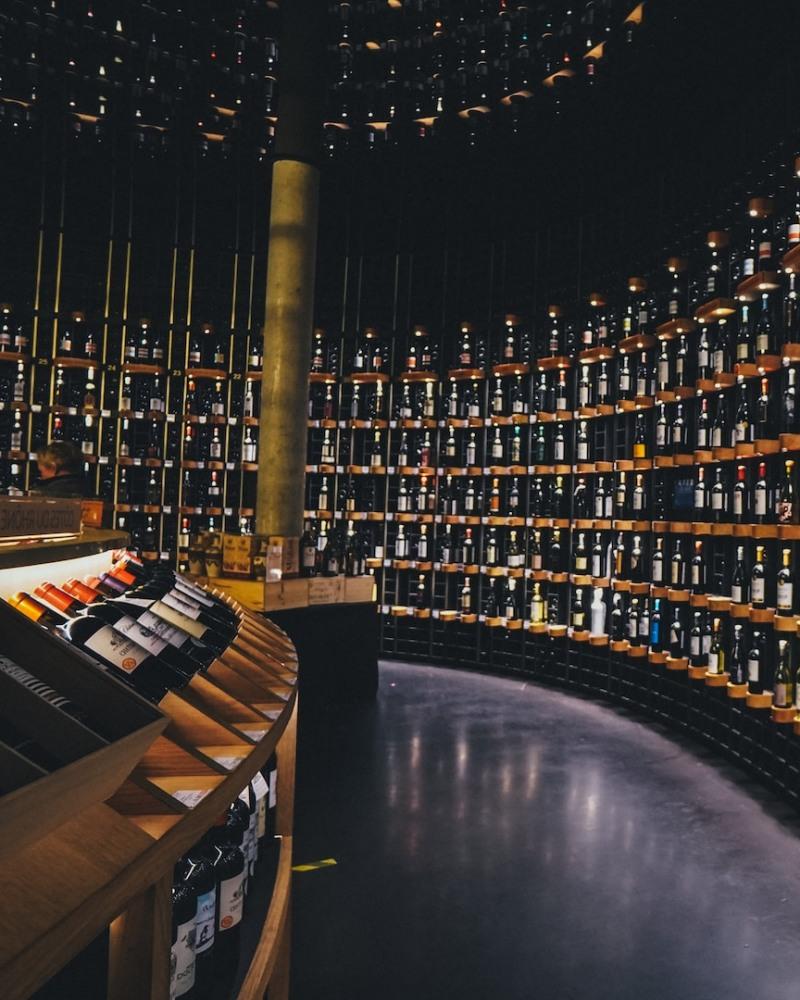 la cite du vin wine cellar