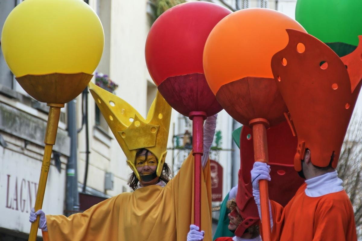 mardi gras takes places in bordeaux france in winter