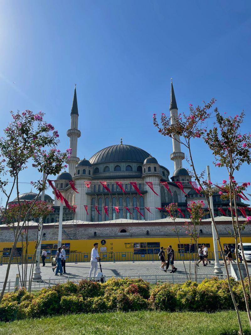 taksim mosque