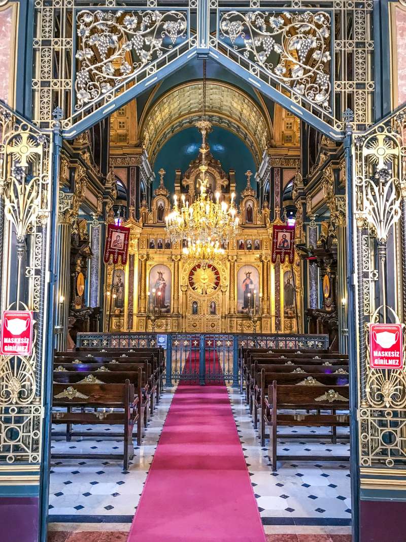 inside stephen orthodox church in balat